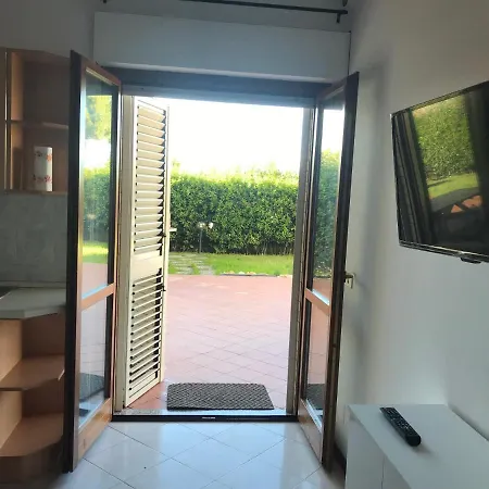 Apartment Casavacanze Estate 2