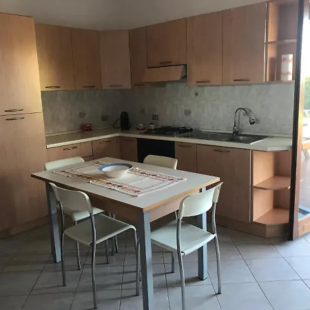 Apartamento Casavacanze Estate 2 *